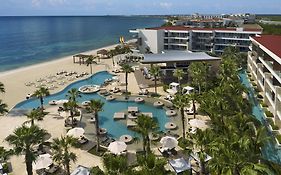 Hotel Secrets Riviera Cancun